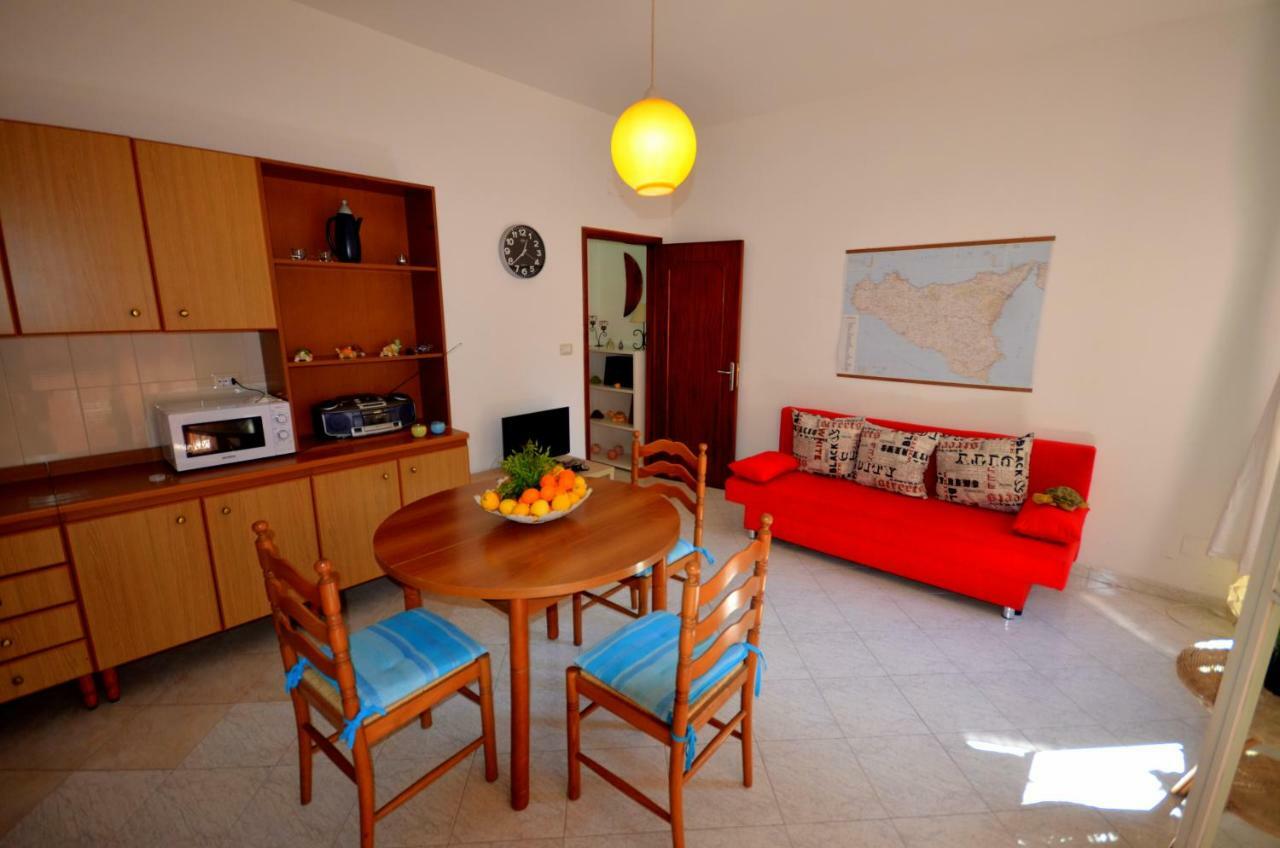 Naxos Sea Holiday Apartments Giardini-Naxos Zewnętrze zdjęcie